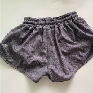 GREAT CONDITION lululemon hotty hot shorts